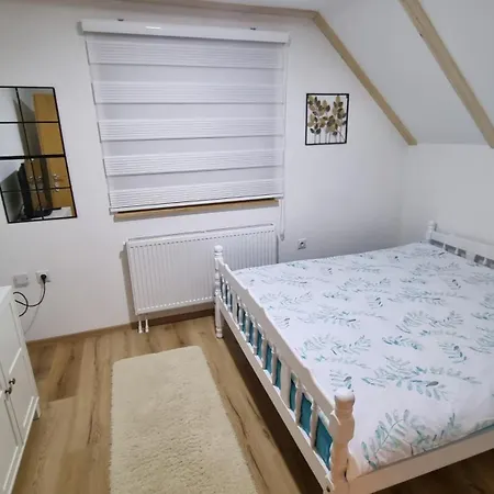 Kuca Za Odmor Ravna Planina Vakantiehuis